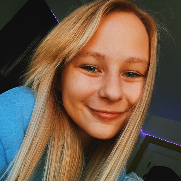 Meet your Posher, Reagan - Picture 1 of 1